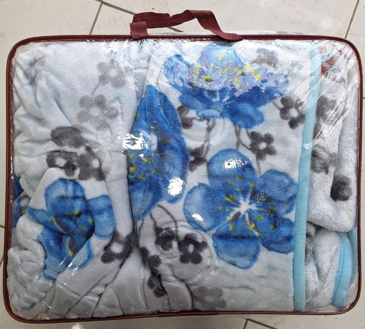پتو یگانه دو نفره طرح ۱۲ 200×220 سانتی متر